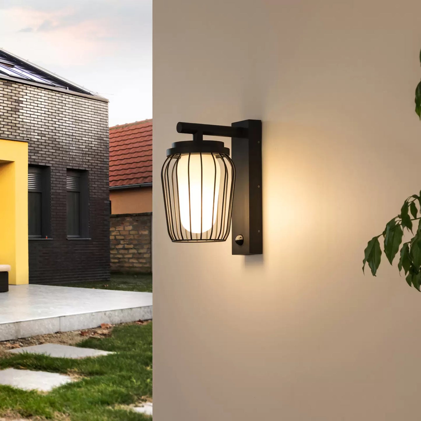 Aluminium Motion Sensor Outdoor Lamp for Home and Garden Security