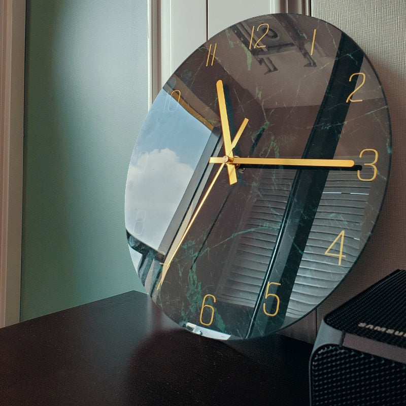 Stylish Artistic Wall Clock for Home and Office Décor, Modern Design