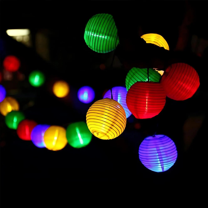 Solar String Lights for Outdoor Atmosphere – Eco-Friendly Lantern Decor