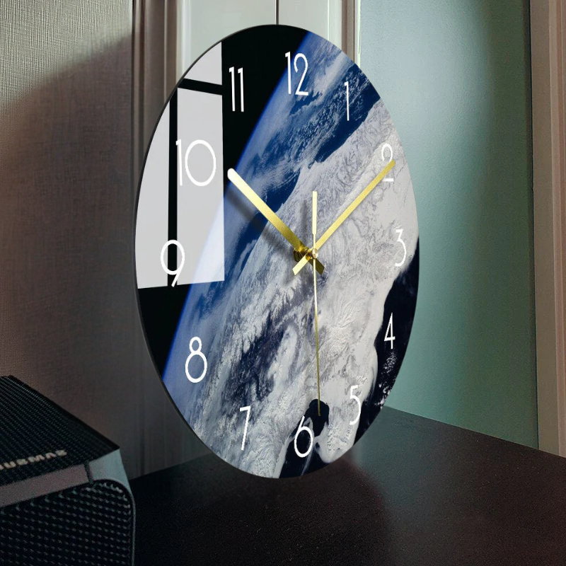 Stylish Artistic Wall Clock for Home and Office Décor, Modern Design