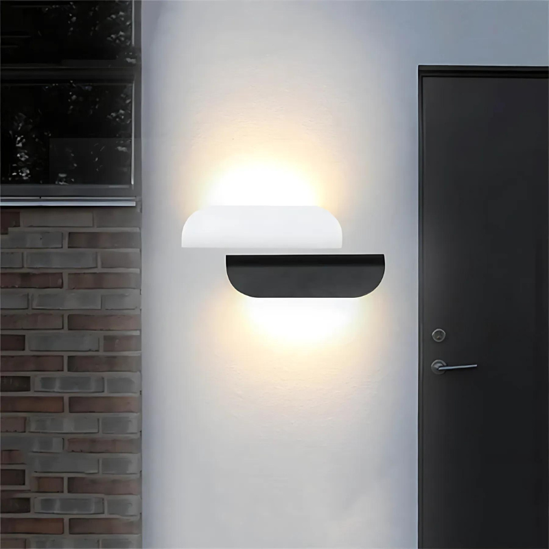 Waterproof LED Wall Light for Outdoor Terrace and Garden Lighting