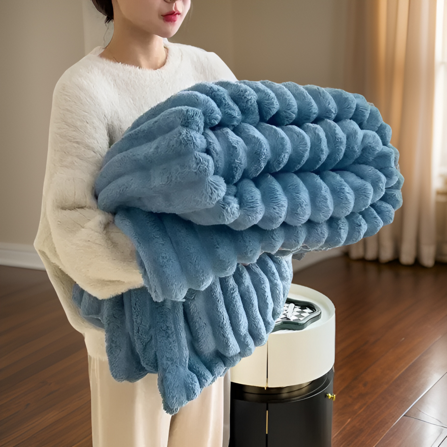 Fleece Blanket for Cozy Comfort in Living Room and Home Use