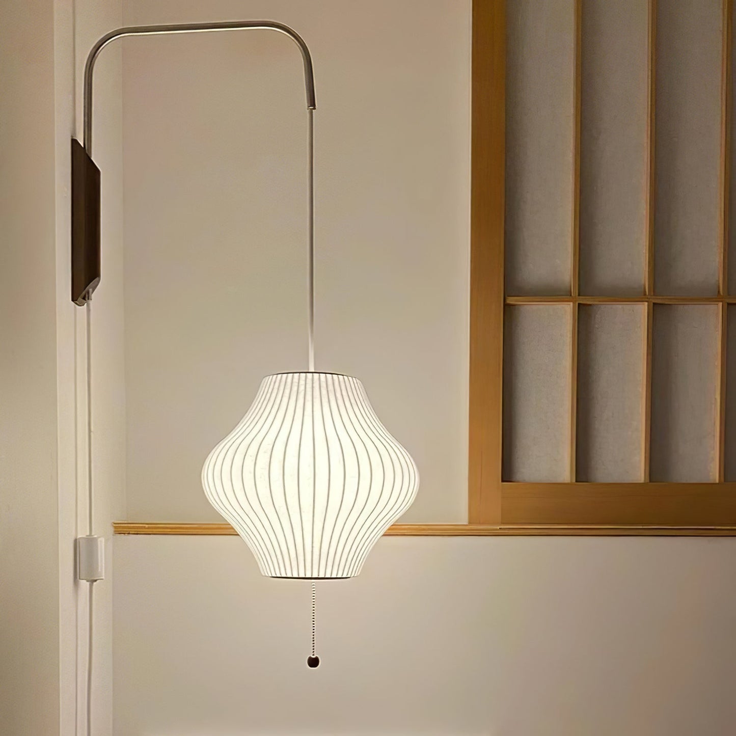 Modern Wall Light Fixture - Elegant Design for Home and Office Decor