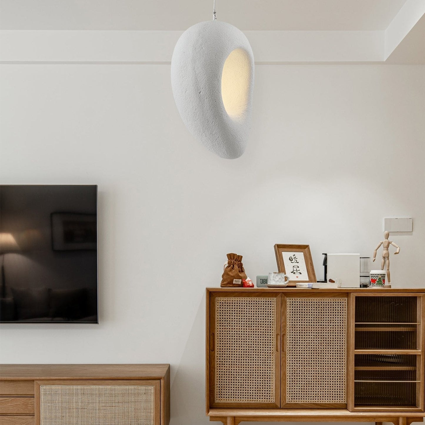 Elegant Pendant Light for Home and Office - Modern Design, Stylish Fixture