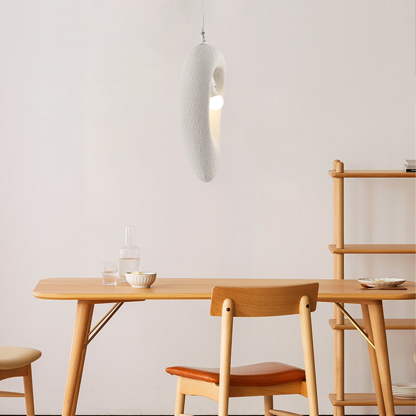Elegant Pendant Light for Home and Office - Modern Design, Stylish Fixture