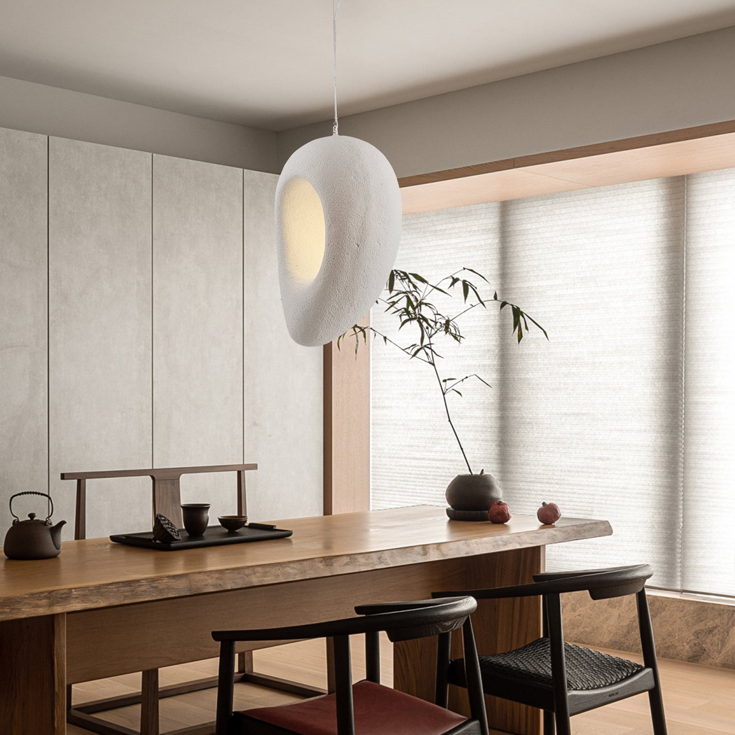Elegant Pendant Light for Home and Office - Modern Design, Stylish Fixture