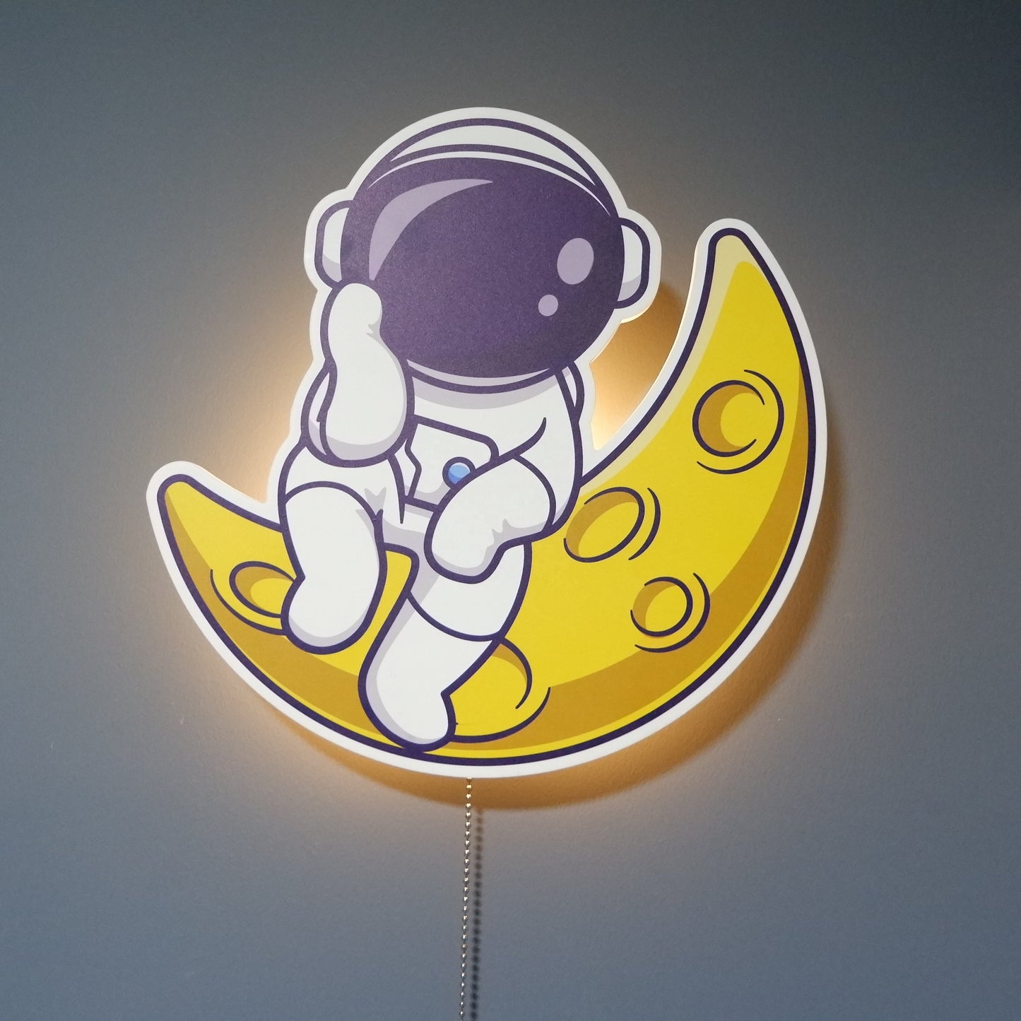 Space-Themed Telescope Wall Lamp for Kids' Rooms and Nurseries