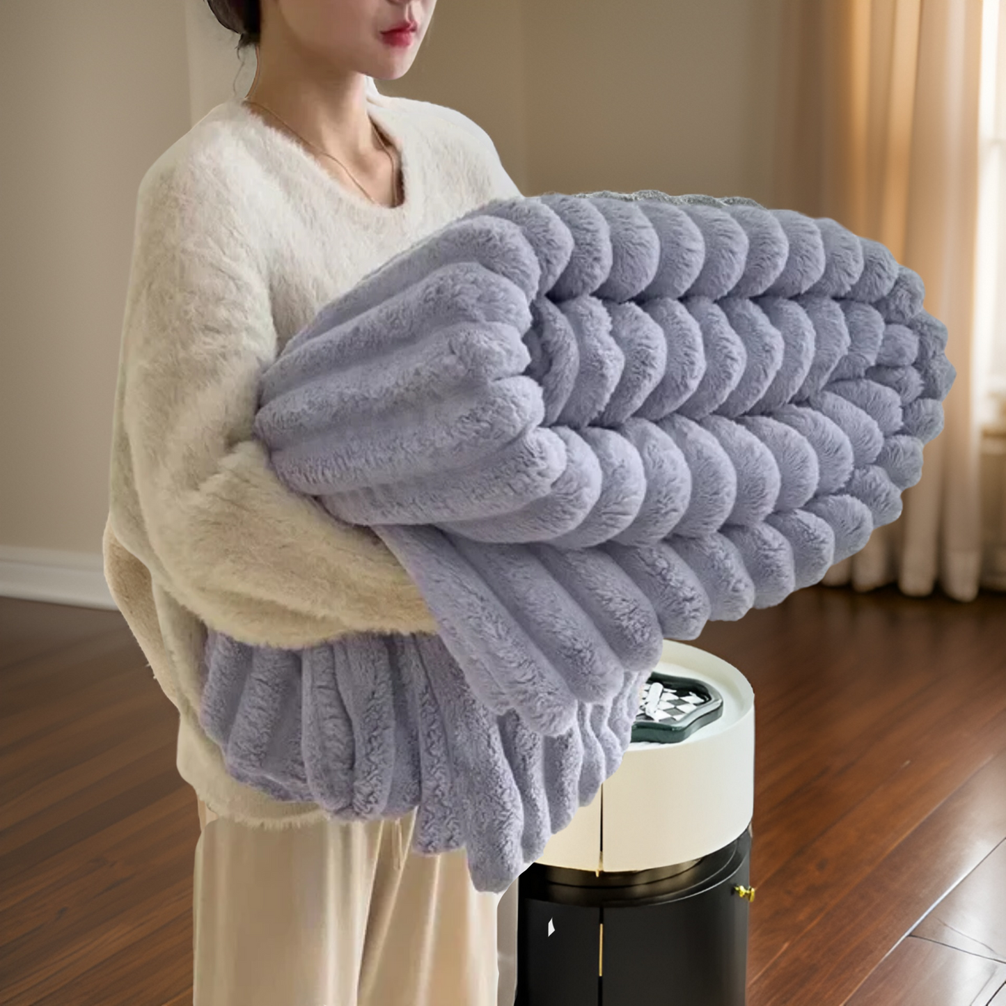 Fleece Blanket for Cozy Comfort in Living Room and Home Use