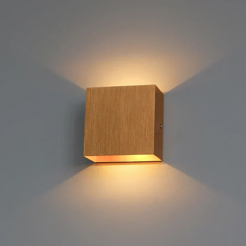 Modern Wall Lamp for Home and Office - Elegant Design for Stylish Spaces