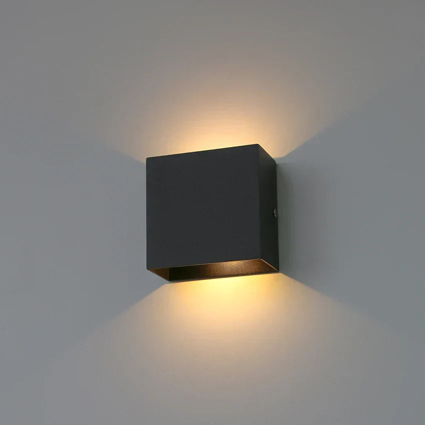 Modern Wall Lamp for Home and Office - Elegant Design for Stylish Spaces