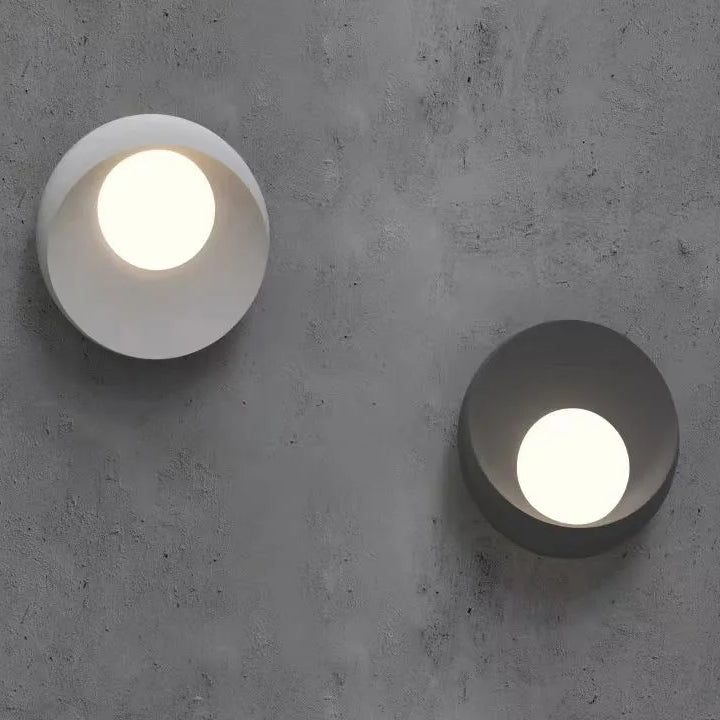 Wall Lamp for Indoor Outdoor Use - Stylish Versatile Lighting Solution