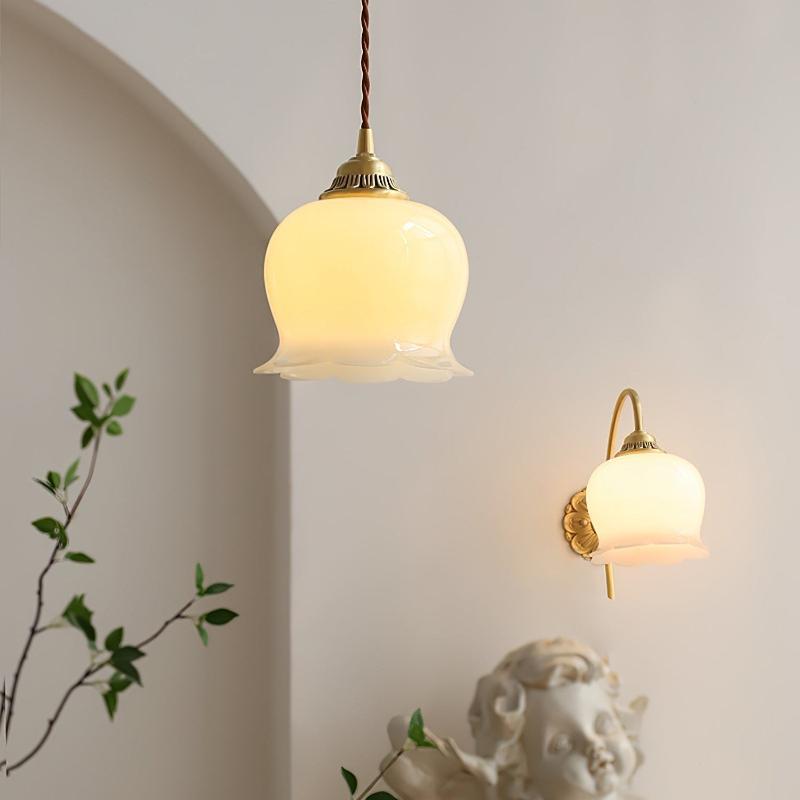 Elegant Floral Pendant Light for Home and Office Decor - Stylish Lighting
