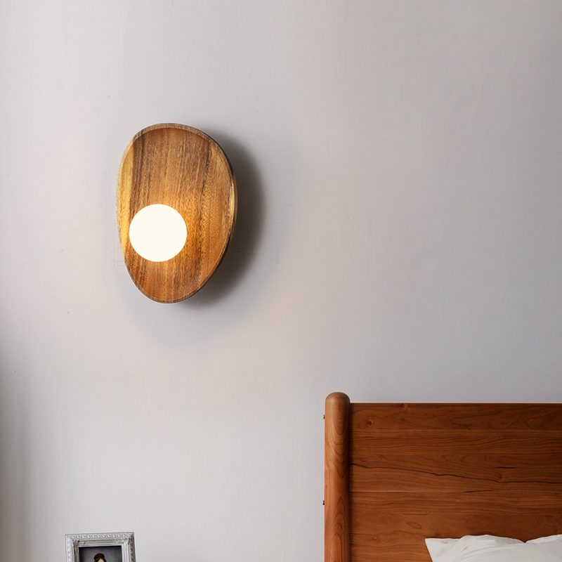 Elegant Wall Lamp for Home and Office - Stylish Lighting Ambience