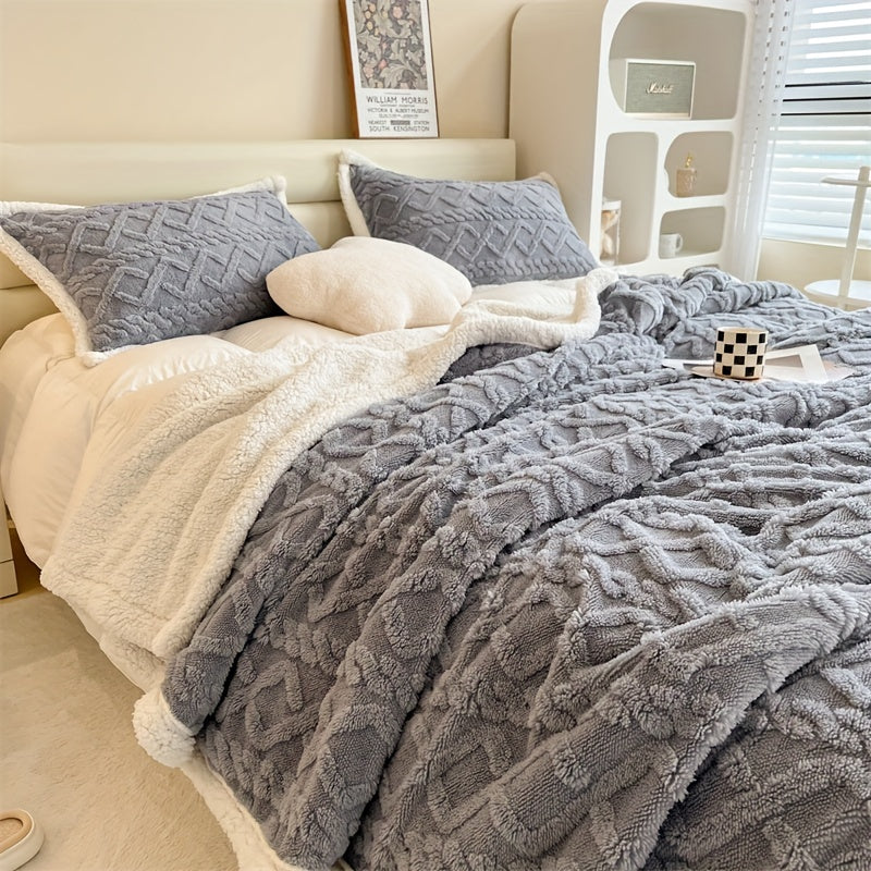 Cozy Knitted Fleece Blanket for Home and Office - Misty Grey Comfort
