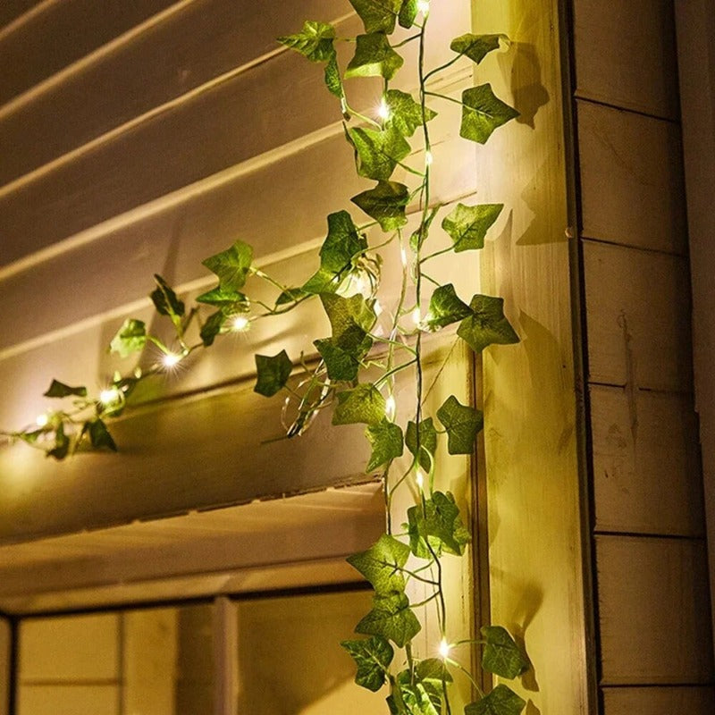 Outdoor Garden Light with Integrated Plants for Stylish Illumination