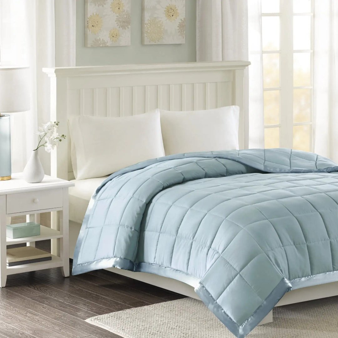 Satin Bedspread for Luxurious Home Decor, Soft & Elegant Bedding