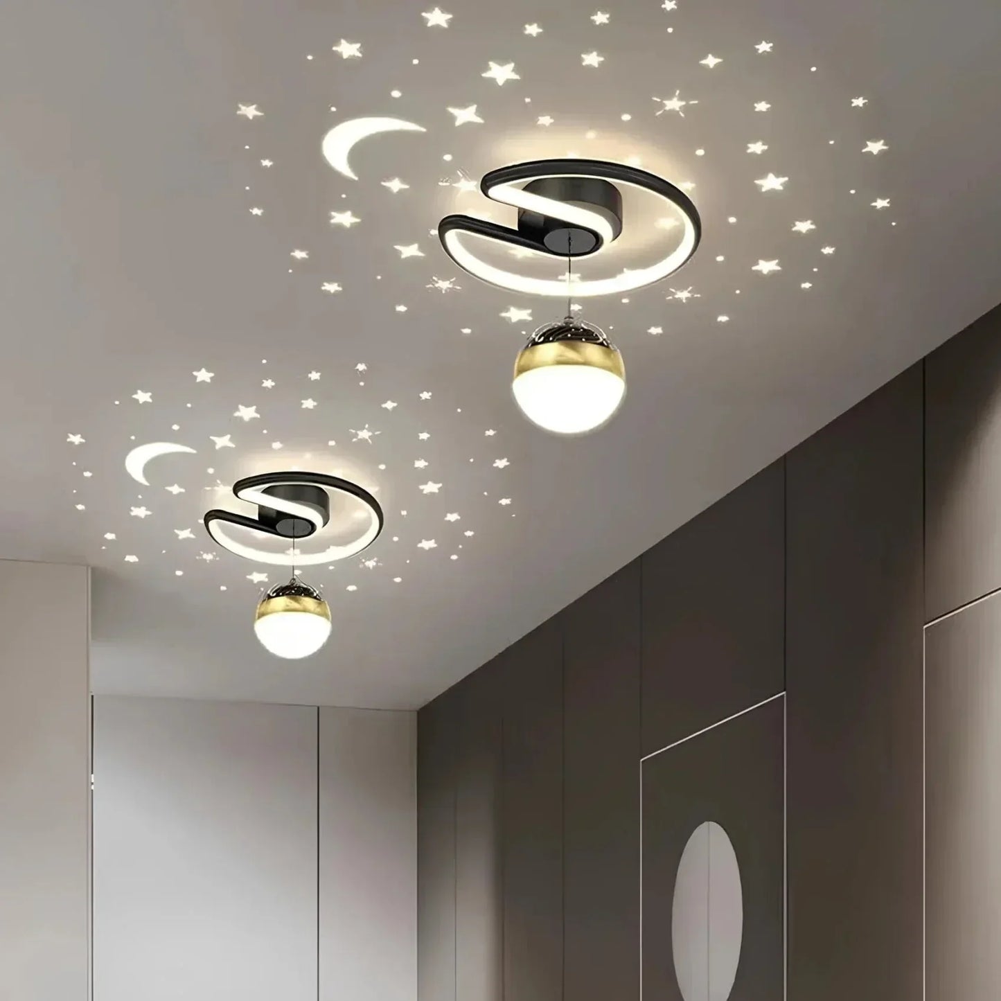 Elegant Modern Ceiling Lamp for Home and Office Lighting Solutions