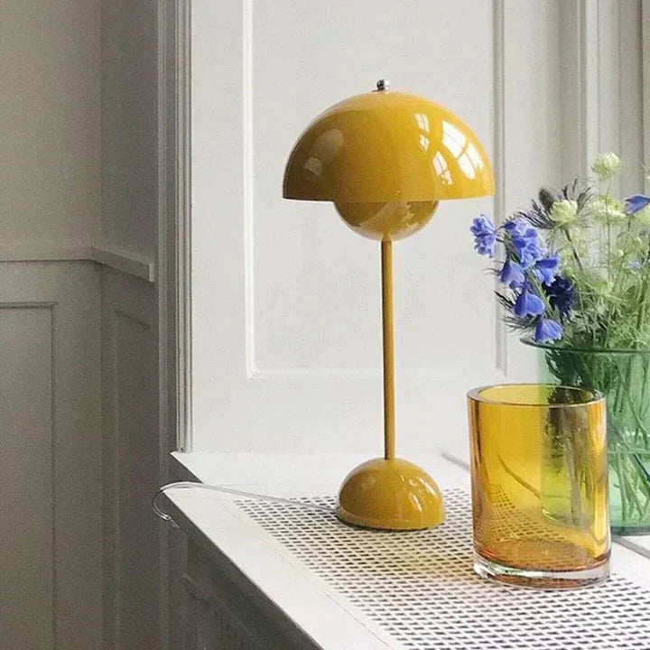 Scandinavian Table Lamp - Luxurious Modern Design for Home & Office Decor