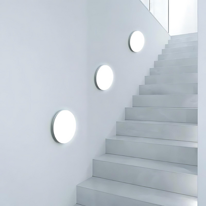 Moisture-Resistant Outdoor LED Wall Light with Modern Design for Home