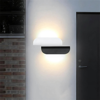 Waterproof LED Wall Light for Outdoor Terrace and Garden Lighting