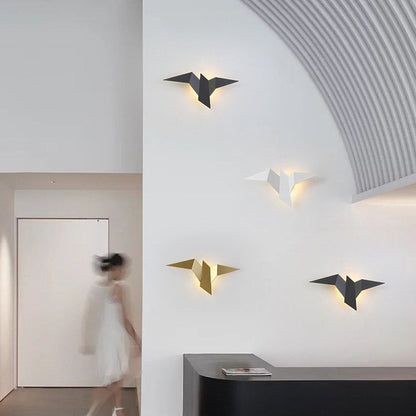 Iron Bird Wall Light for Home Decor – Creative Metal Lighting Fixture
