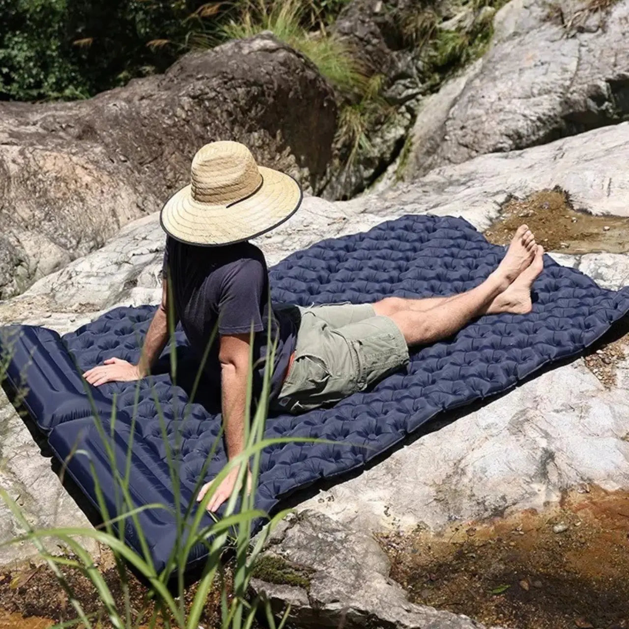 Ultralight Inflatable Mattress with Auto-Inflating Feature
