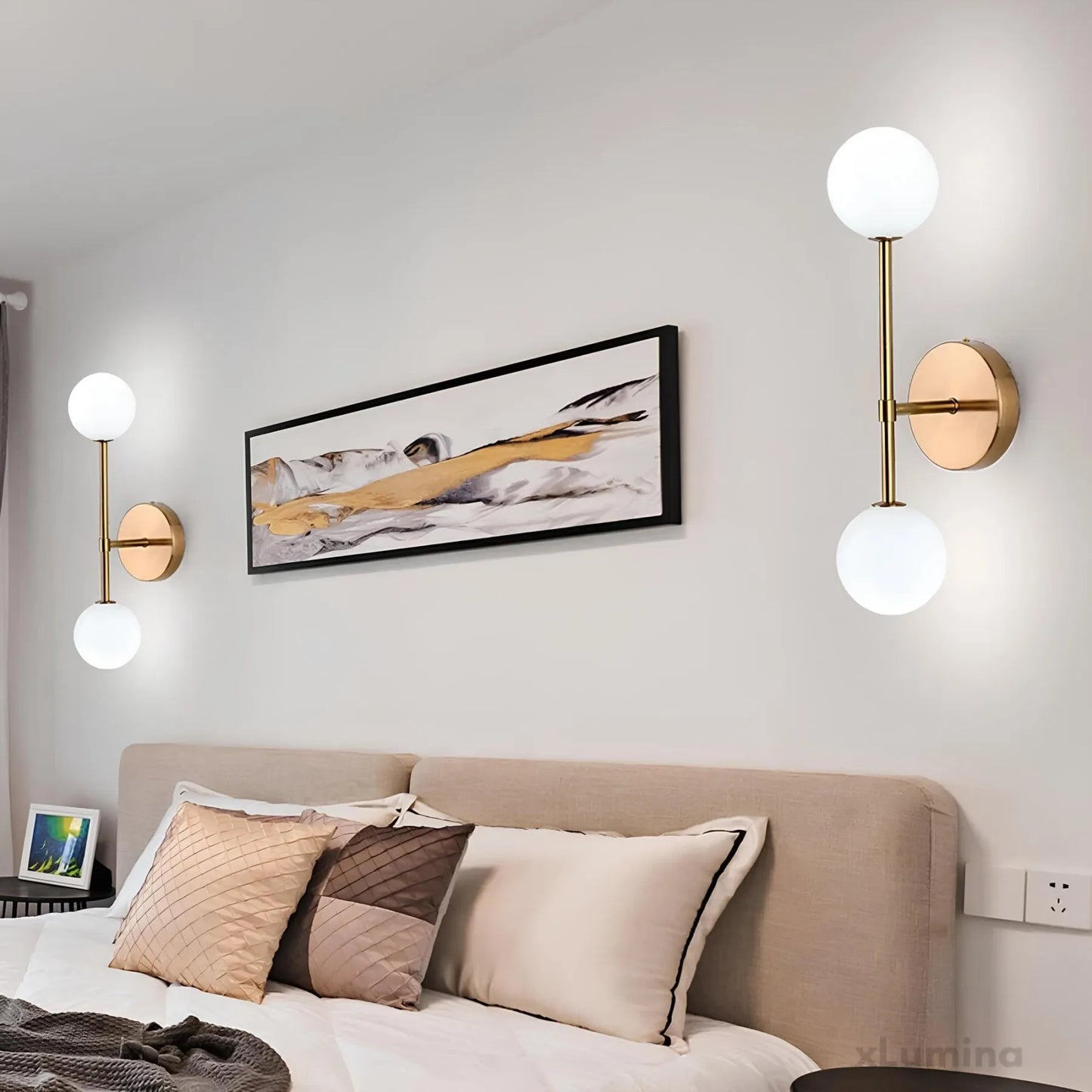 Wall Light for Stylish Ambience - Luxurious Design for Home & Office