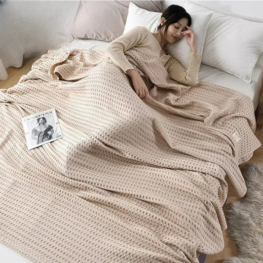 Cozy Multifunctional Blanket for Home and Outdoor Comfort Use
