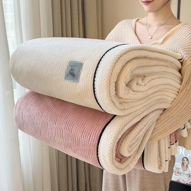Fleece Blanket for Cold Days - Soft, Warm, Cozy Home & Office Use