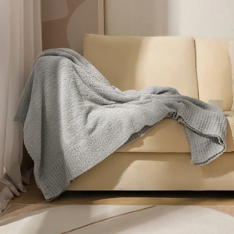 Plush Velvet Blanket for All-Season Comfort and Cozy Home Decor
